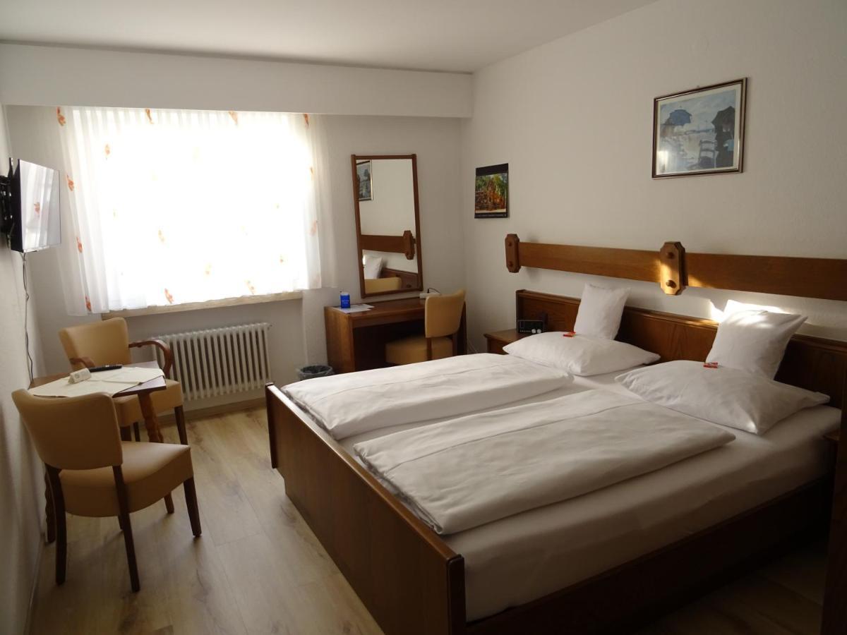 Aparthotel Zum Dom Kleinblittersdorf Bagian luar foto