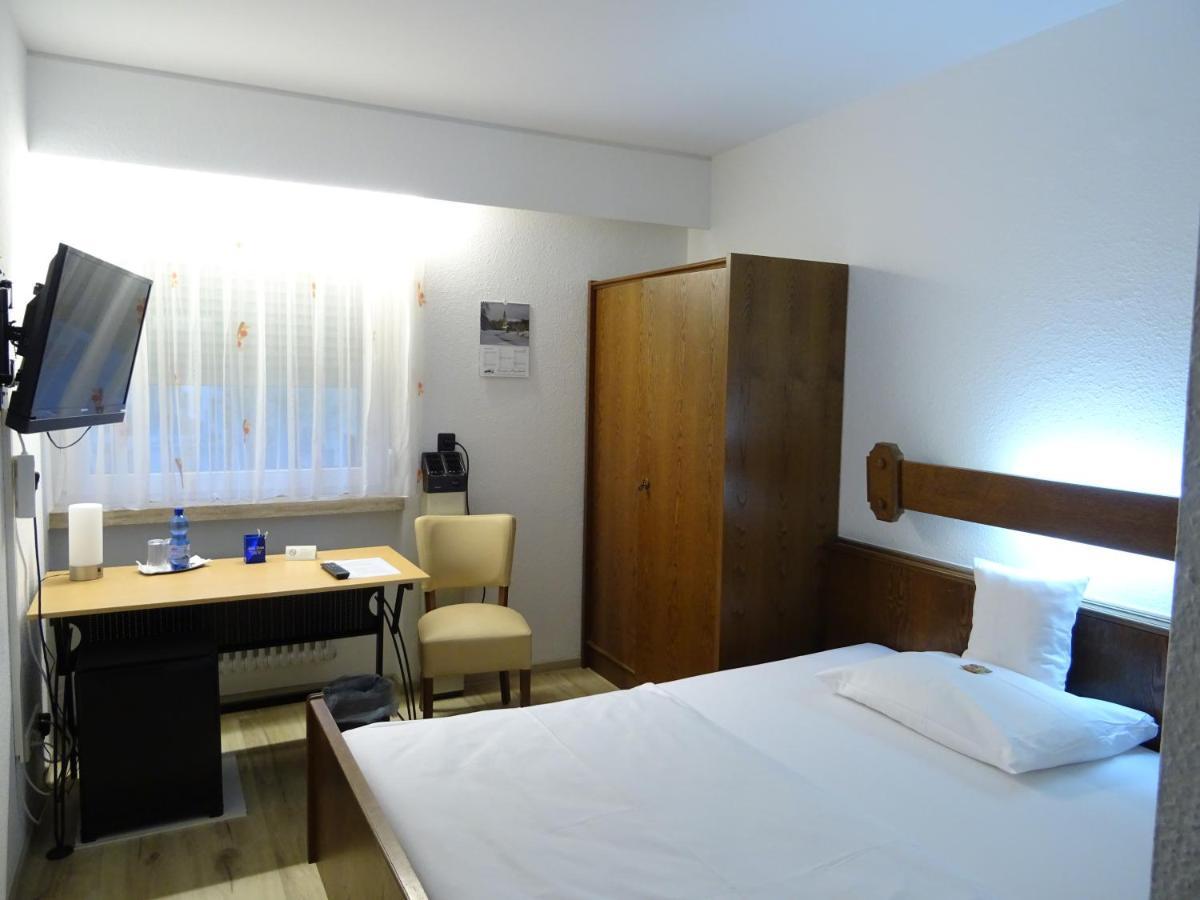 Aparthotel Zum Dom Kleinblittersdorf Bagian luar foto