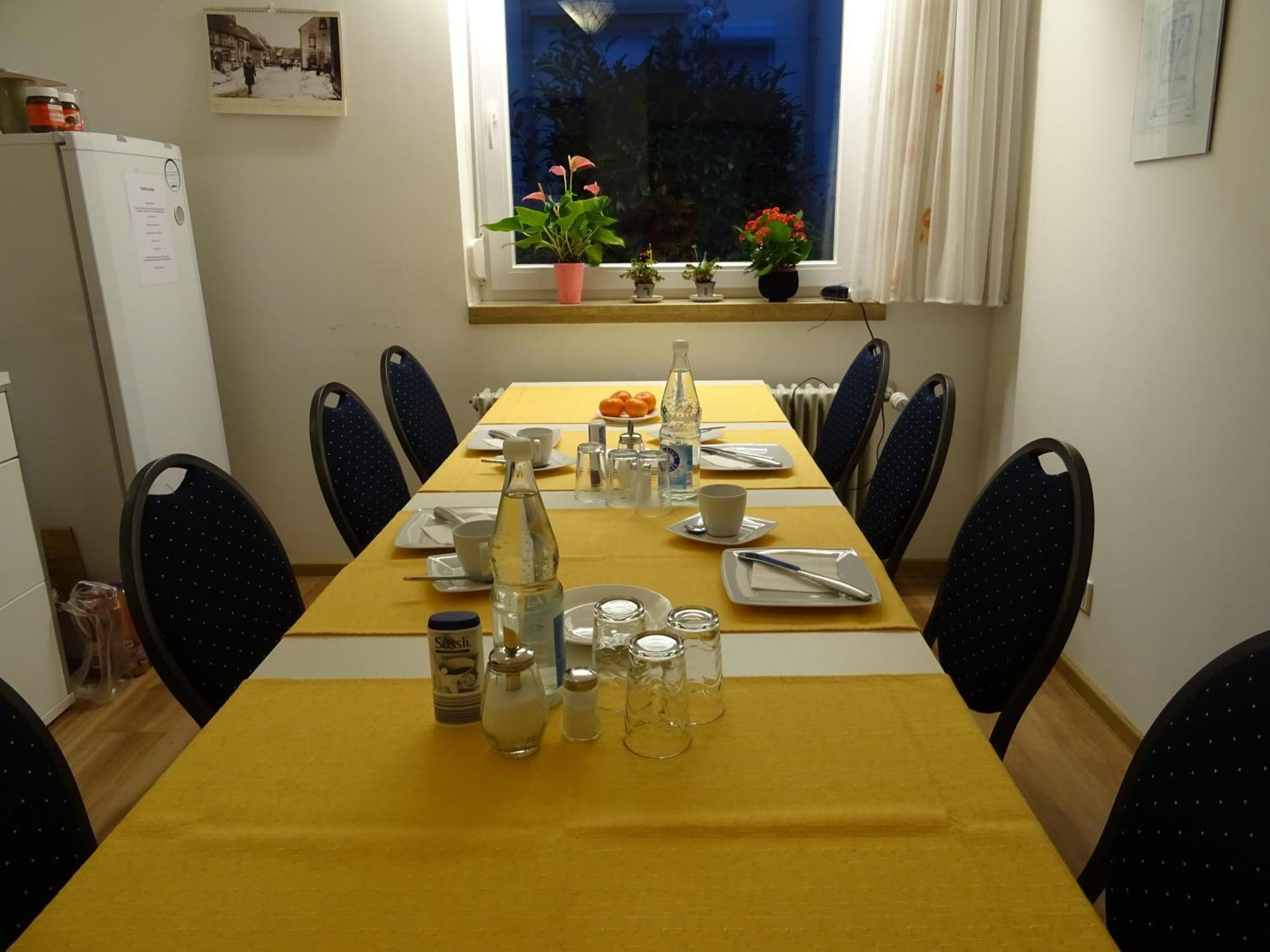 Aparthotel Zum Dom Kleinblittersdorf Bagian luar foto