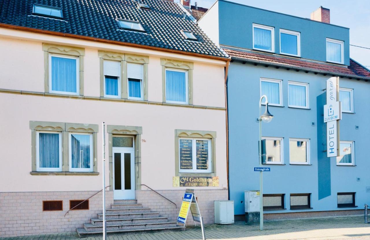 Aparthotel Zum Dom Kleinblittersdorf Bagian luar foto